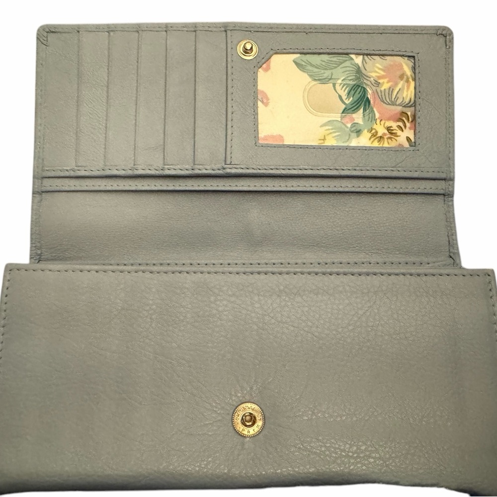 Mou Meraki Woman’s RFID Leather Bifold Wallter/Clutch